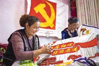 小猫钓鱼游戏龙王版有船