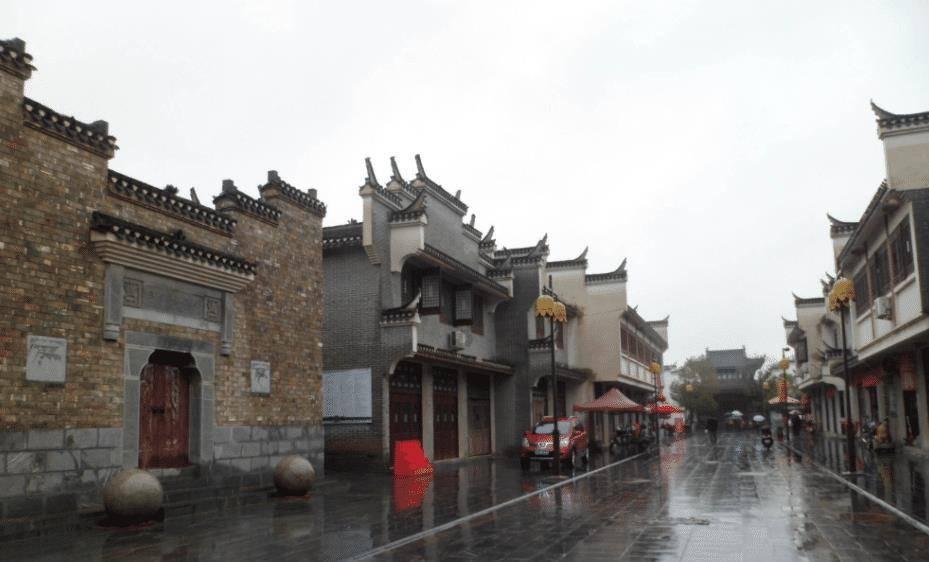 海南州兴海县:法庭入村送“法治干货”